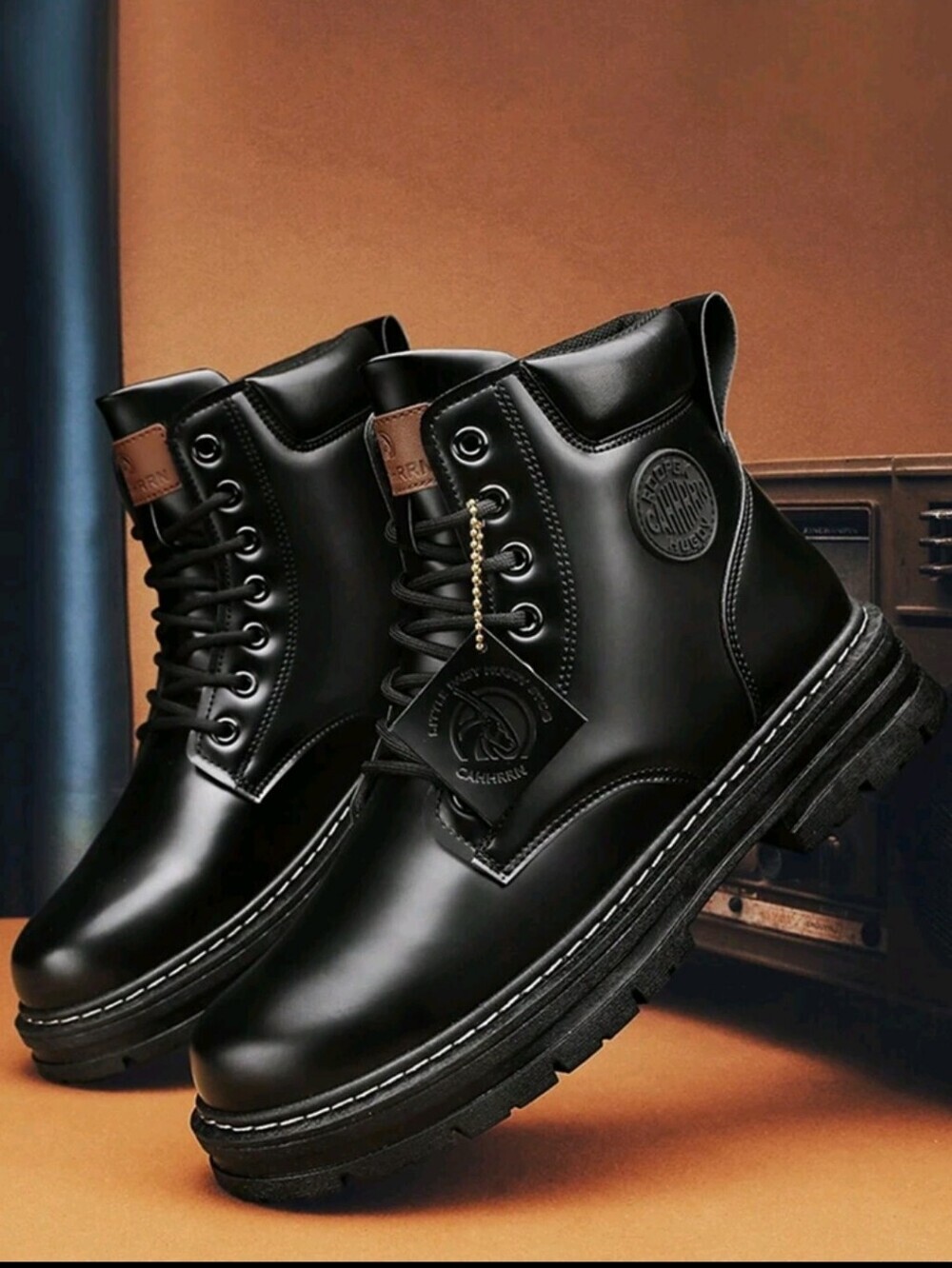 Men's Black Leather Lace-Up Boots